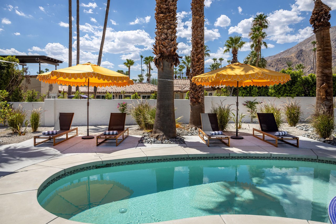 Sunny Palm Springs living