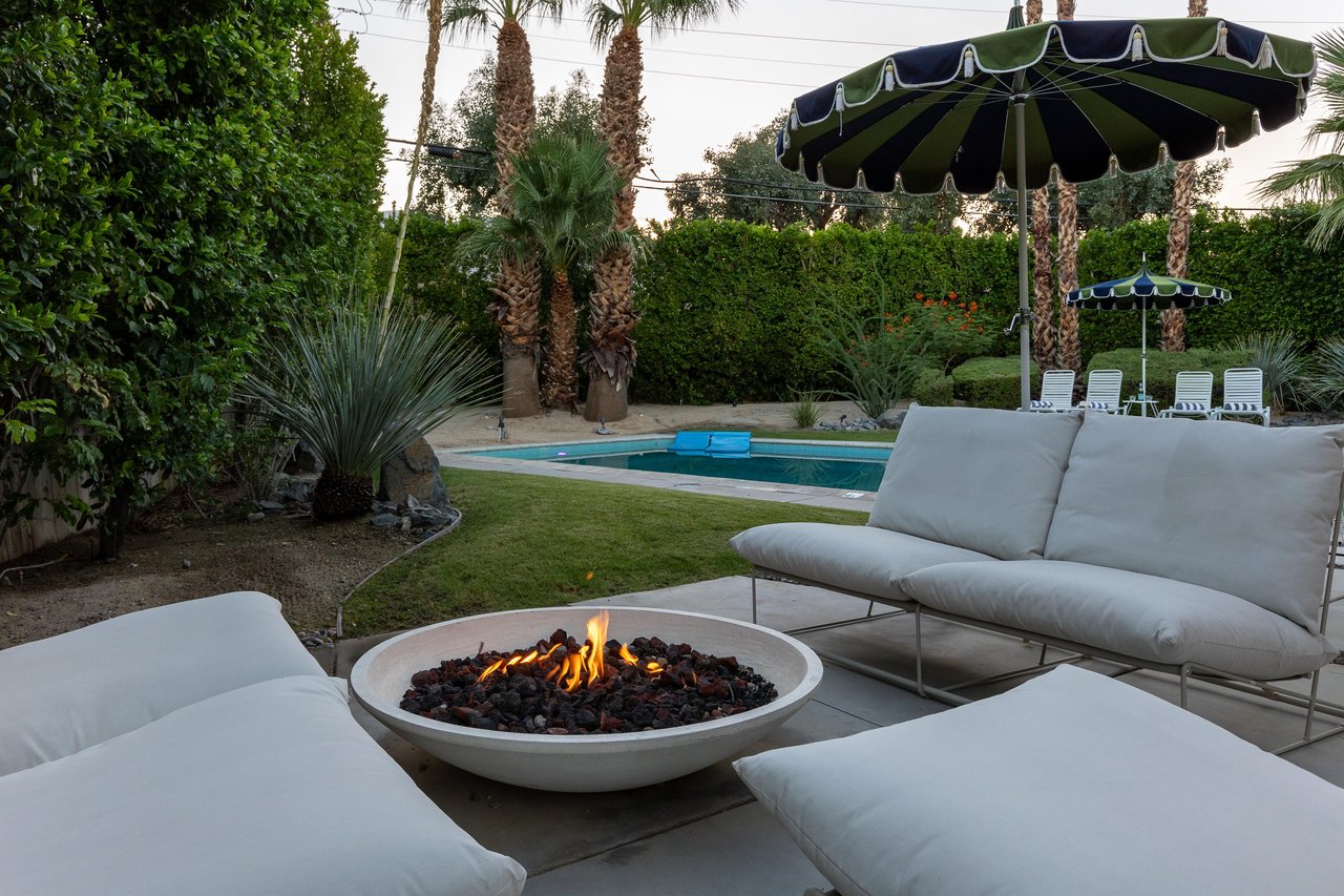 Trendy outdoor firepit