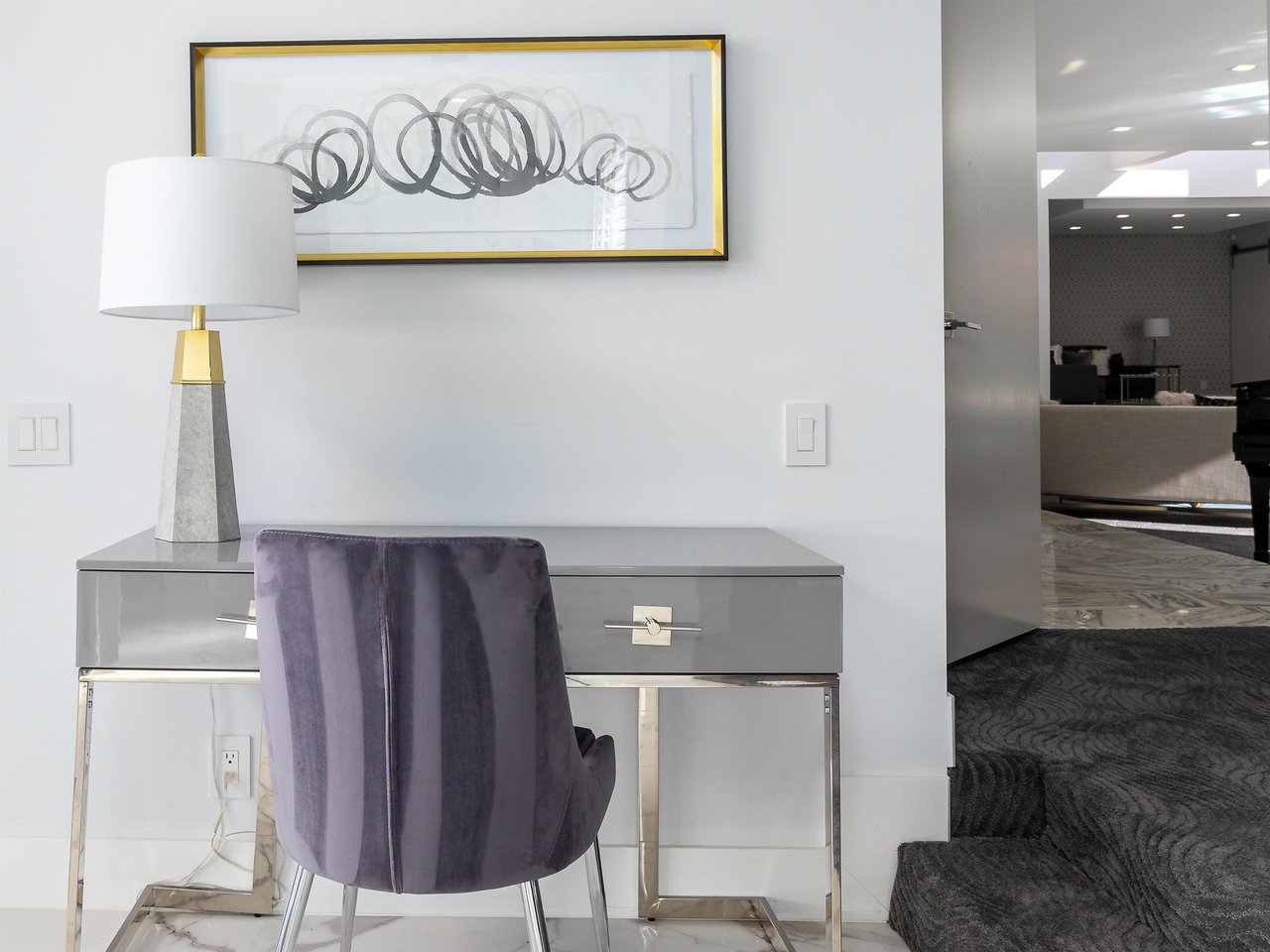 Equipped with hispeed wifi  space to work or study