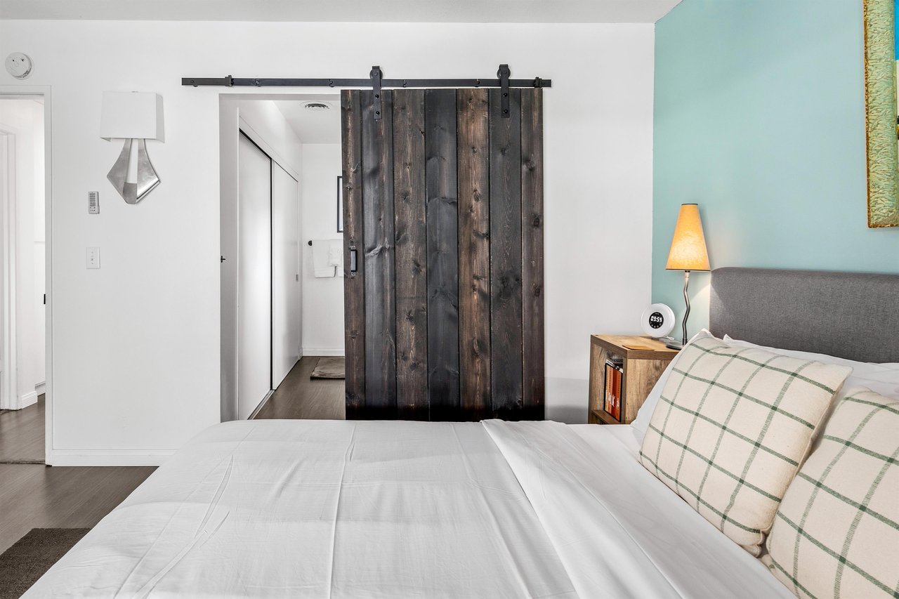 Ensuite guest bathroom