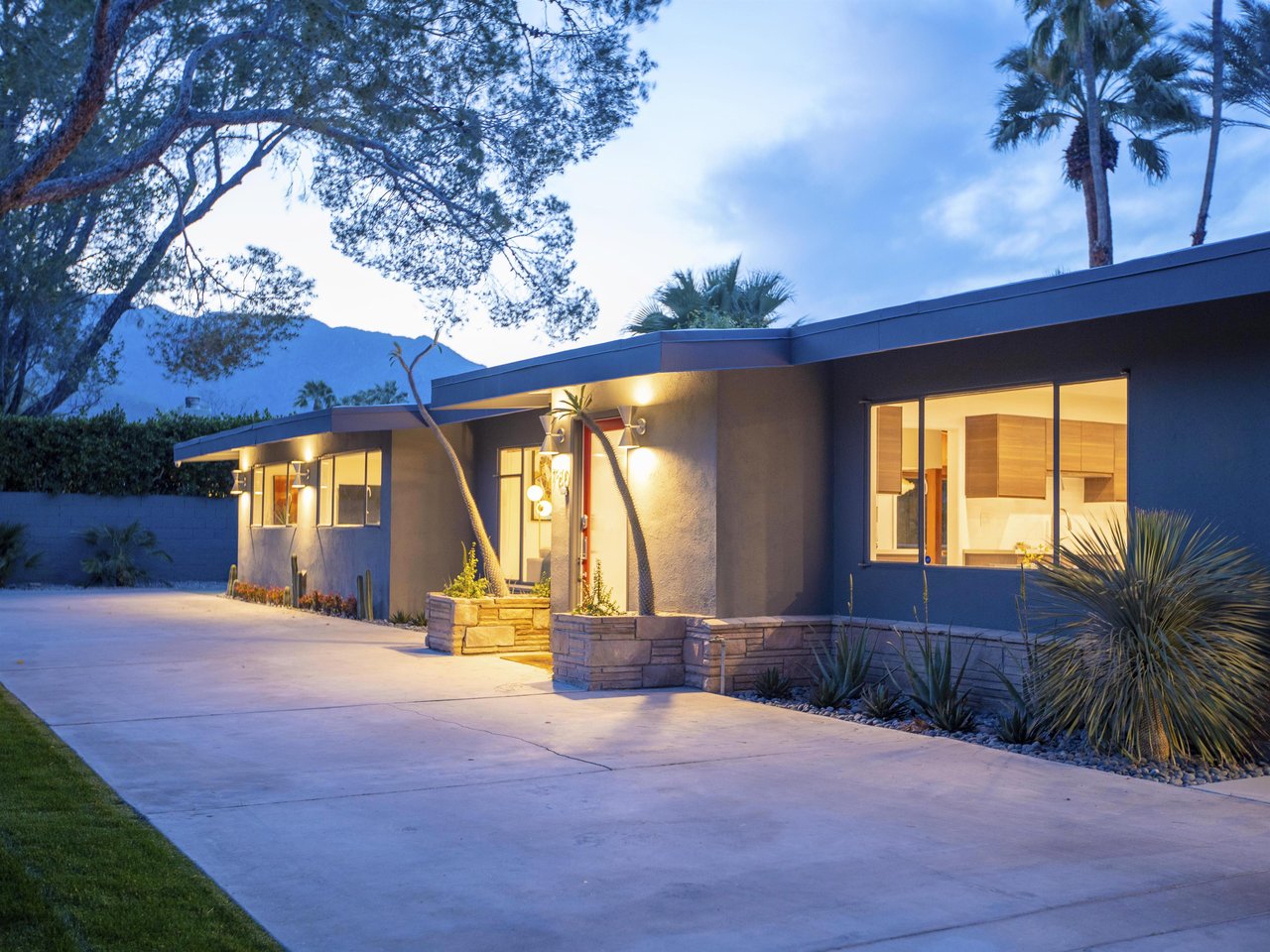 Great home to return to after a day of Palm Springs activities