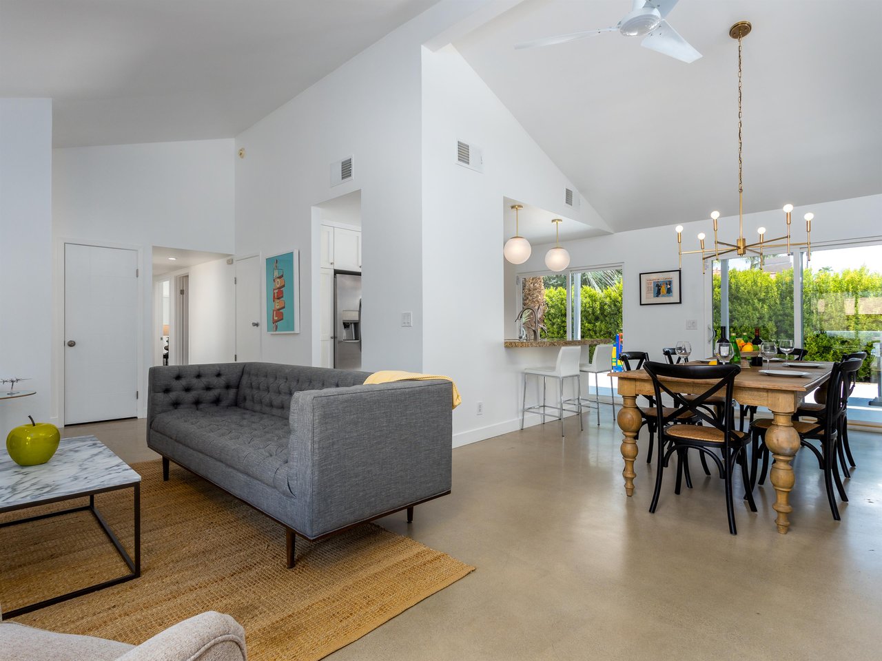 Living room open concept with dining room