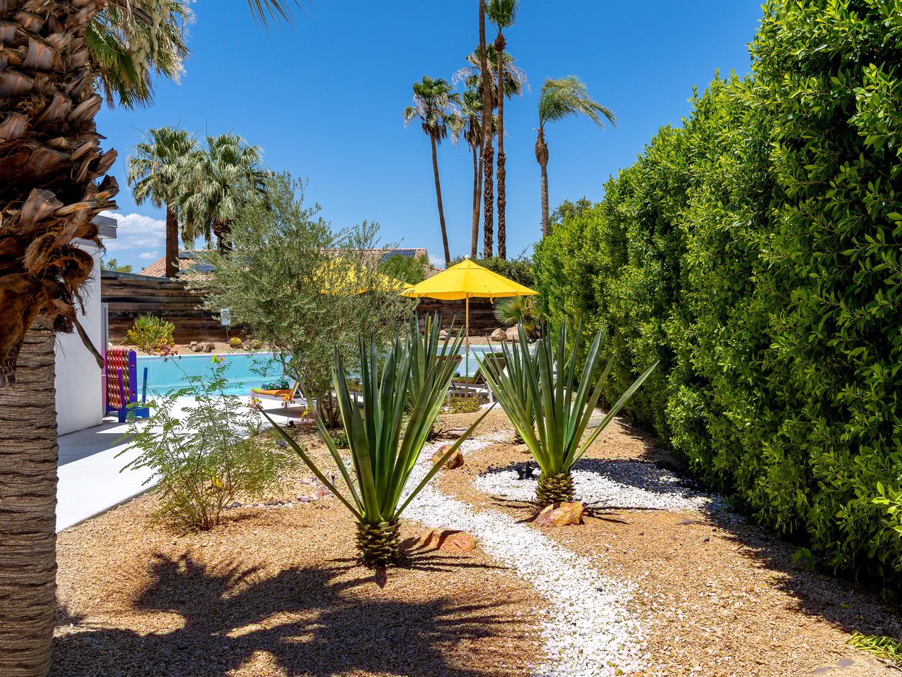 Gorgeous landscaping