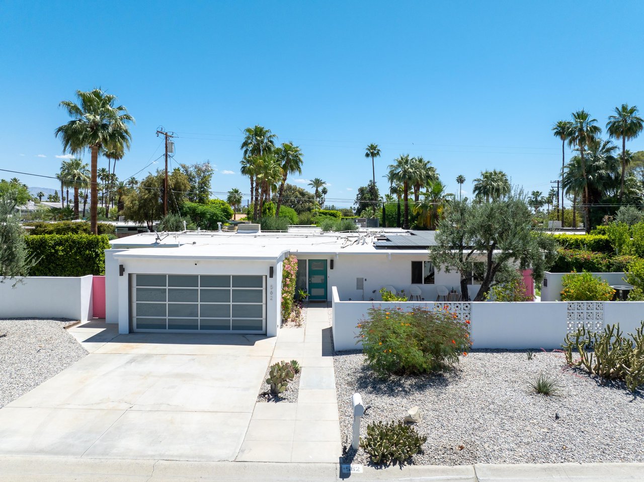 Welcome to Alexander on Bedford