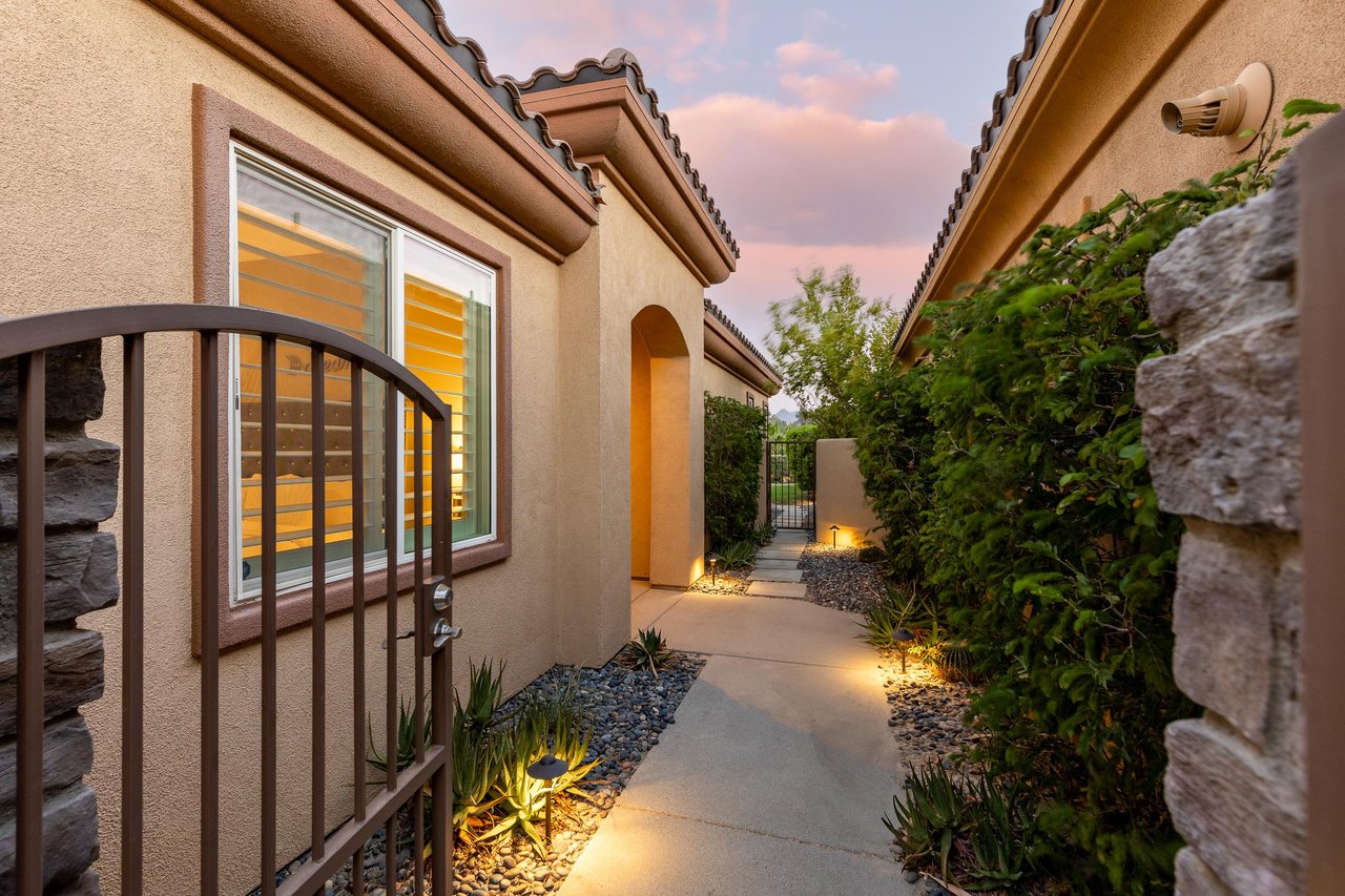 Welcome to Diamond Palms