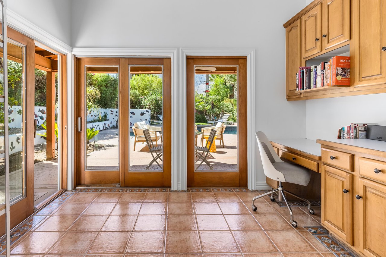 Lots of natural lighting