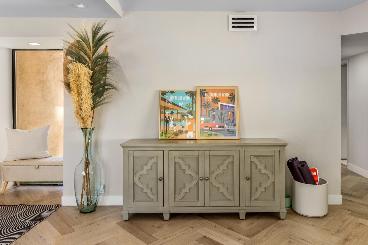 Lovely furniture and art await