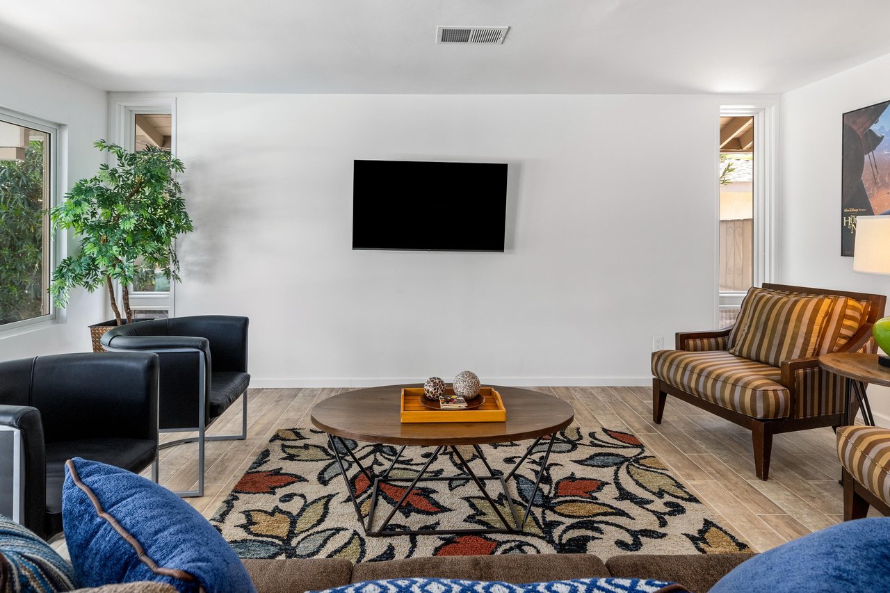 Enjoy the bonus media room and watch a movie