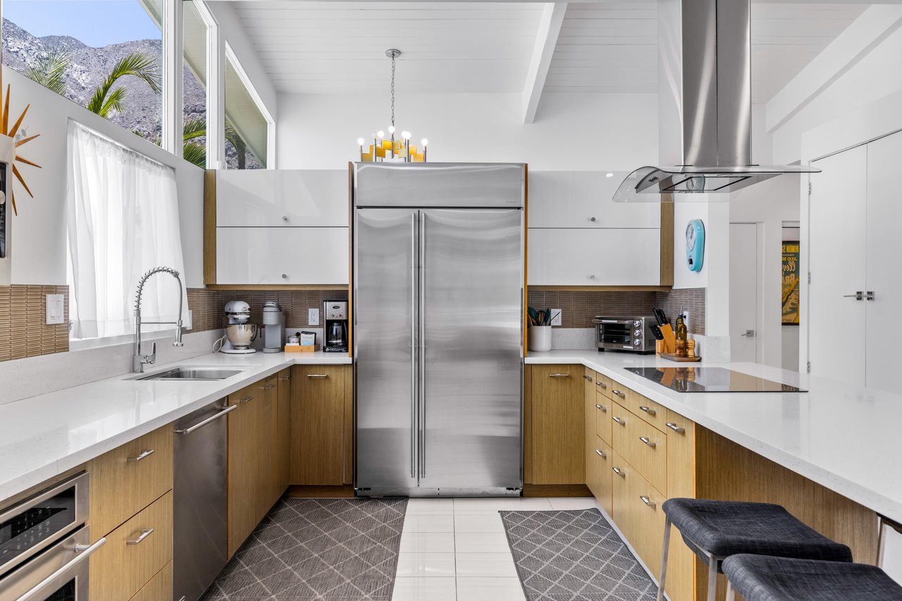 You can cook to your hearts content at La Joya Moderna