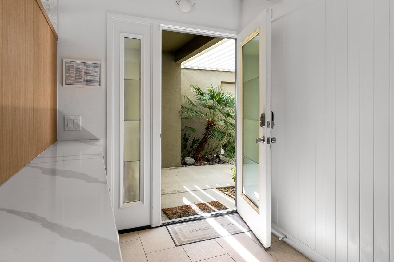 Welcome to Splash  Sip House