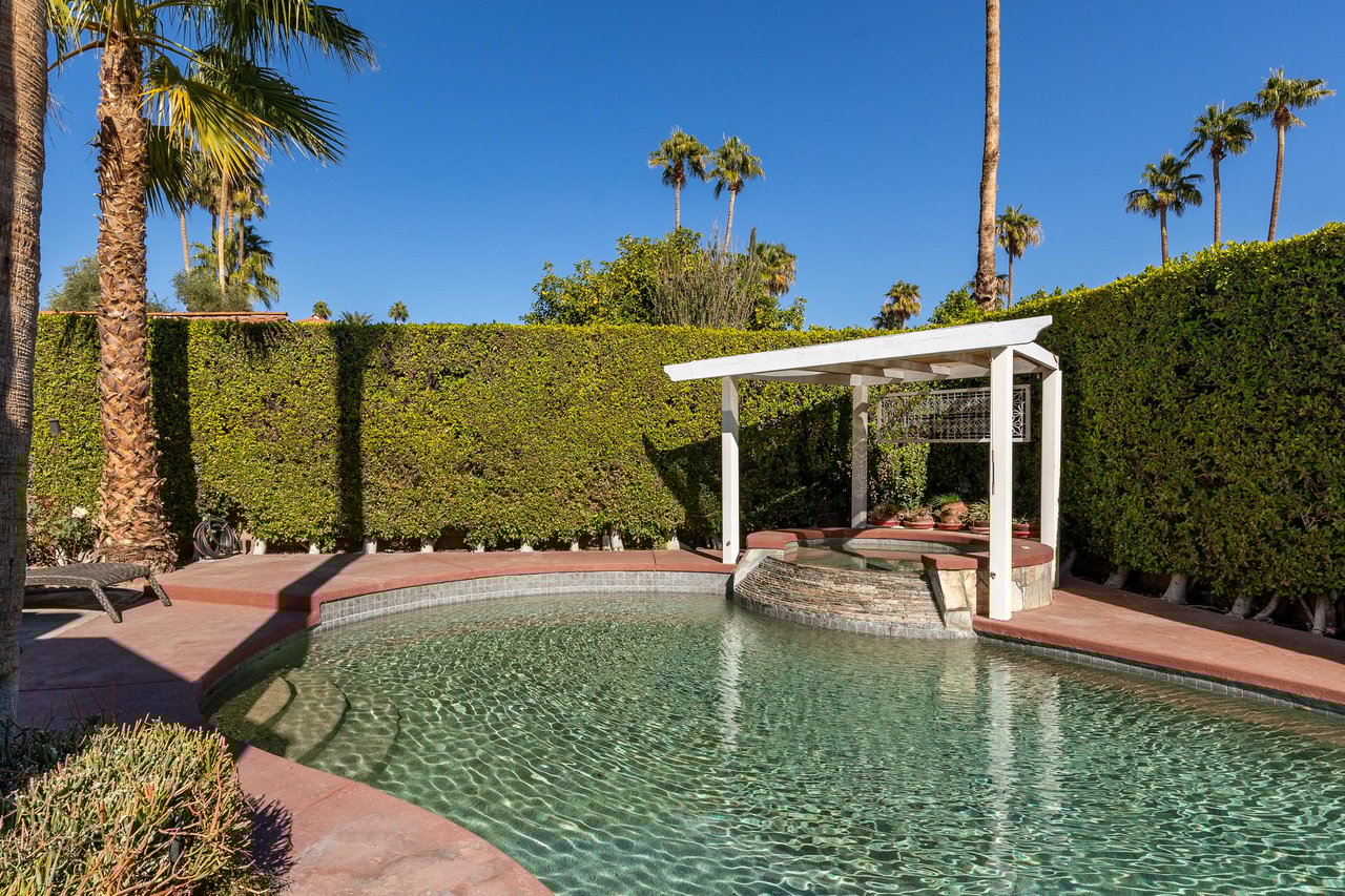 Palm Springs living at its finest