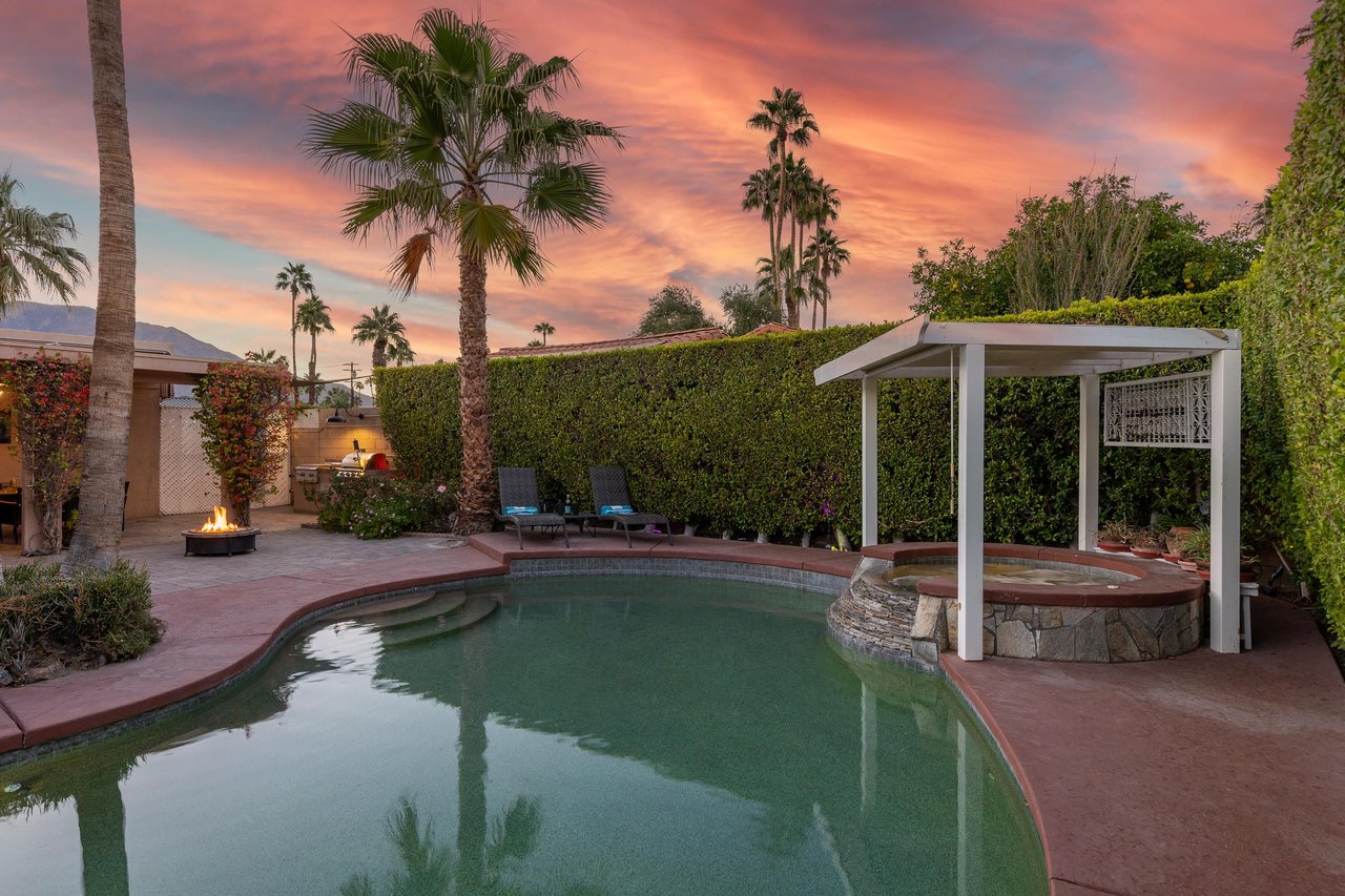 Enjoy beautiful Palm Springs sunsets