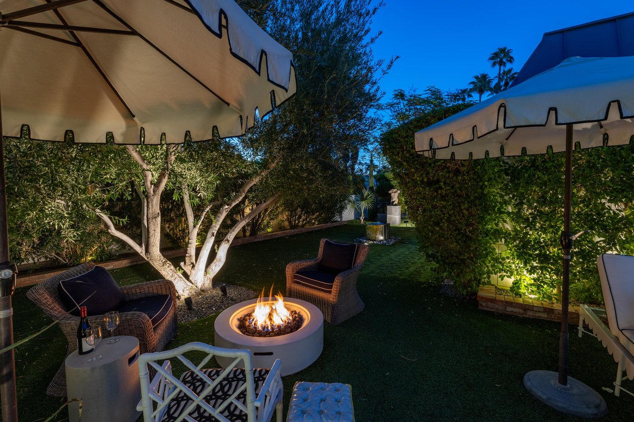 Sit around the firepit with your friends and family