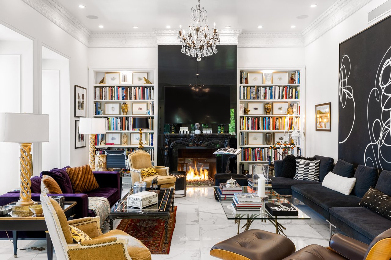 Gorgeous gas fireplace