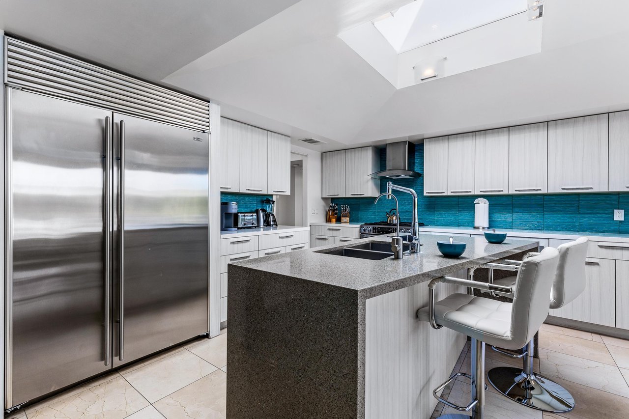 Breakfast bar for two