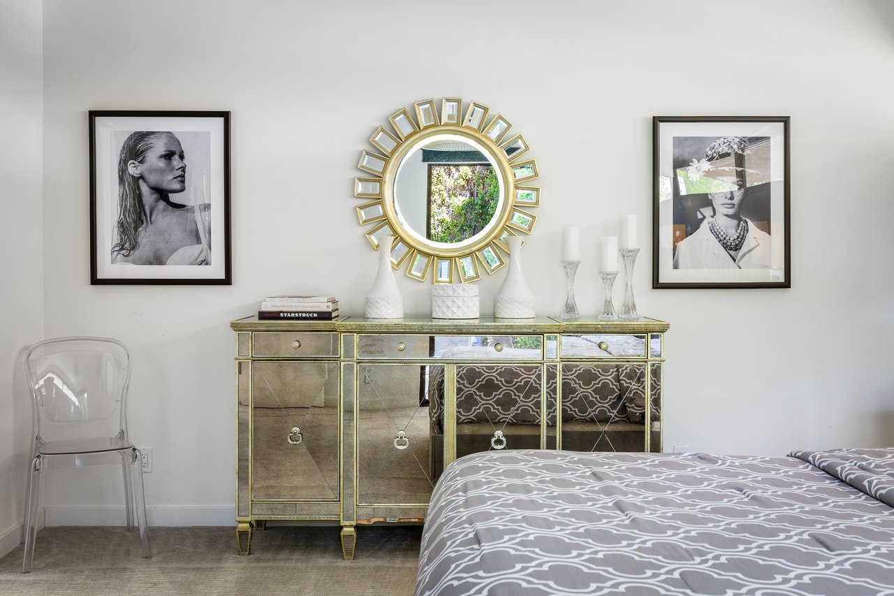 Mirrored bedroom furniture