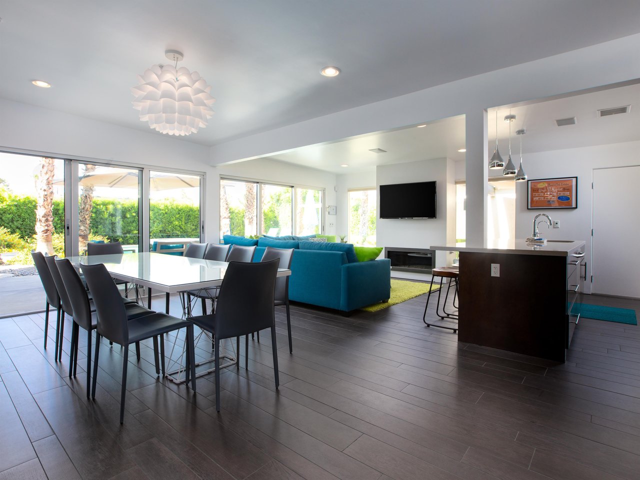 Fabulous openconcept floor plan