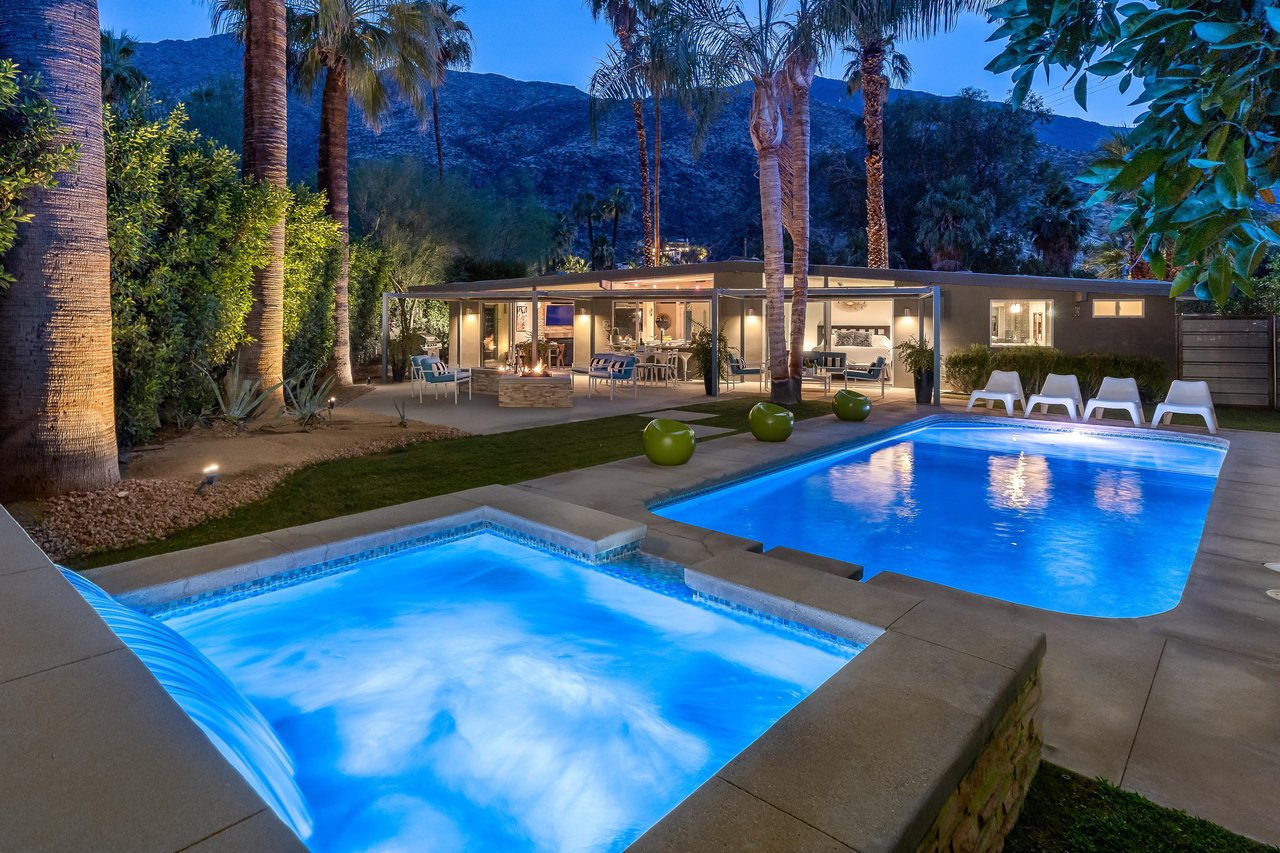 Amazing pool and spa