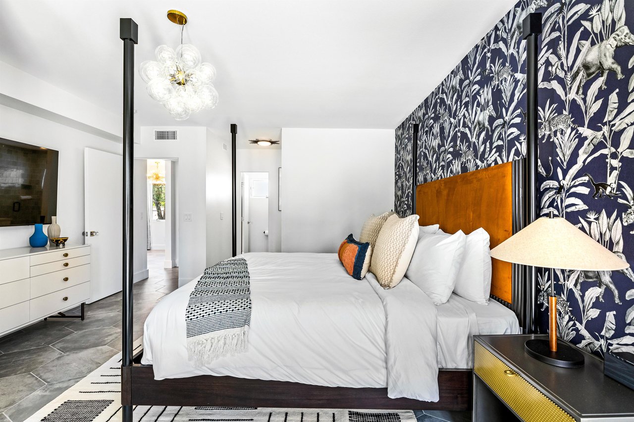 Hotel quality mattresses in every room