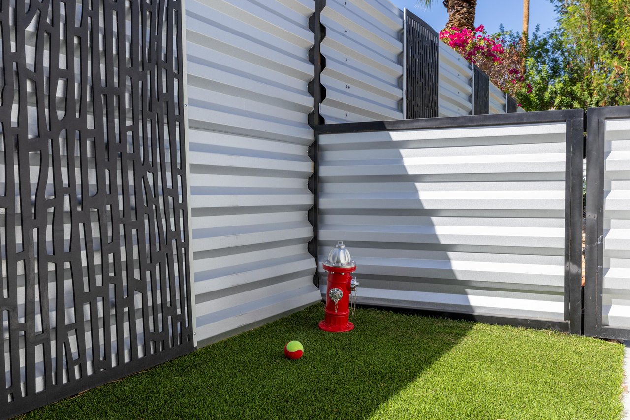 Tons of space for outdoor games