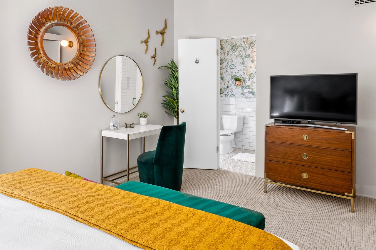 Bedroom makeup vanity