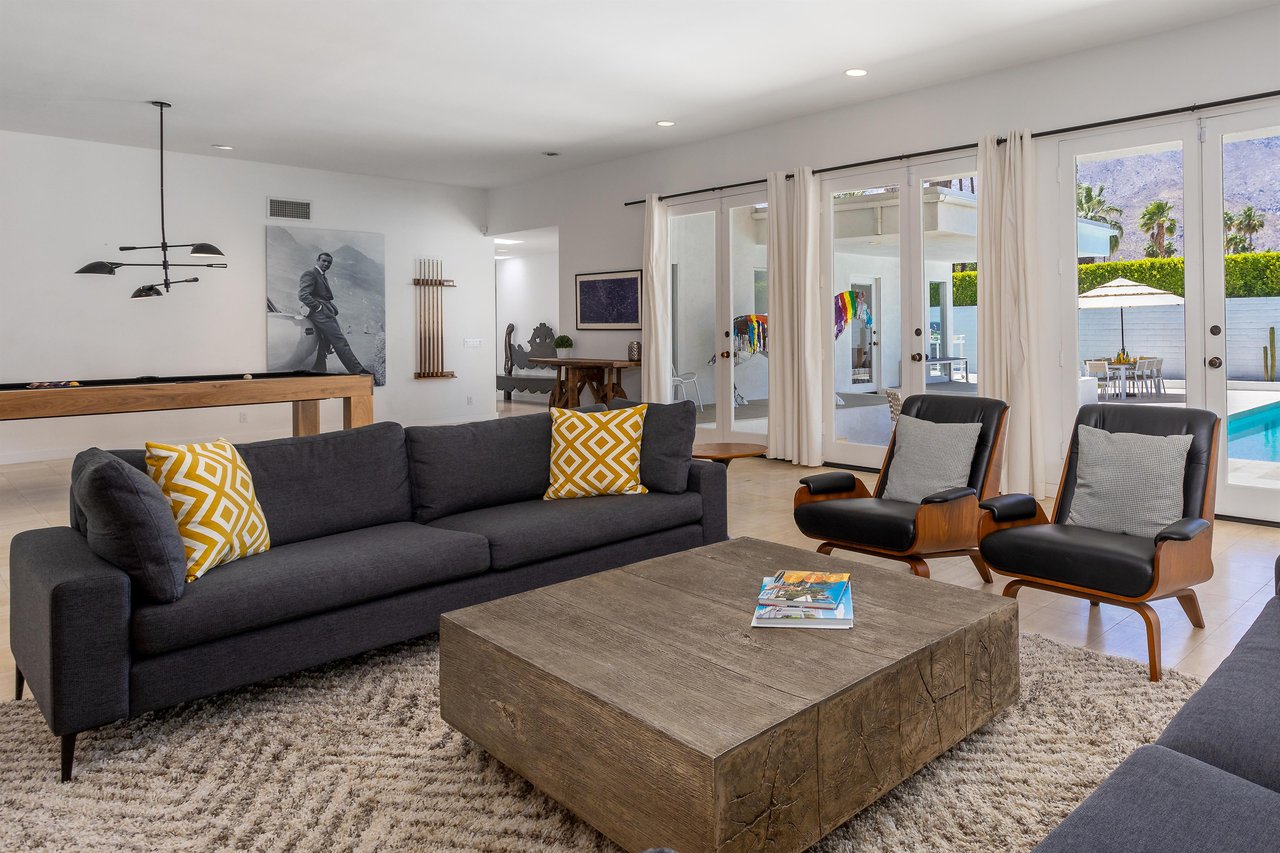 Large Open Floor Plan