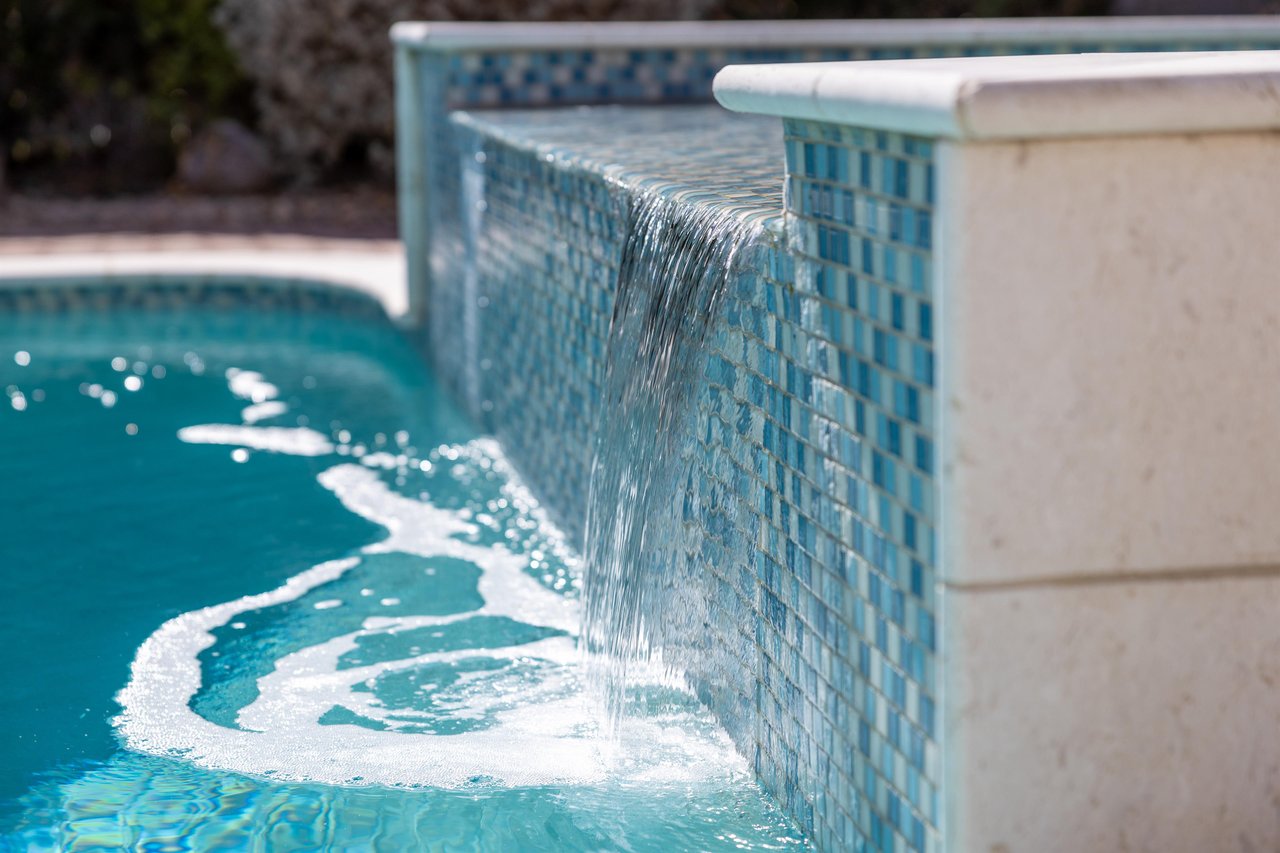 Waterfall spa feature