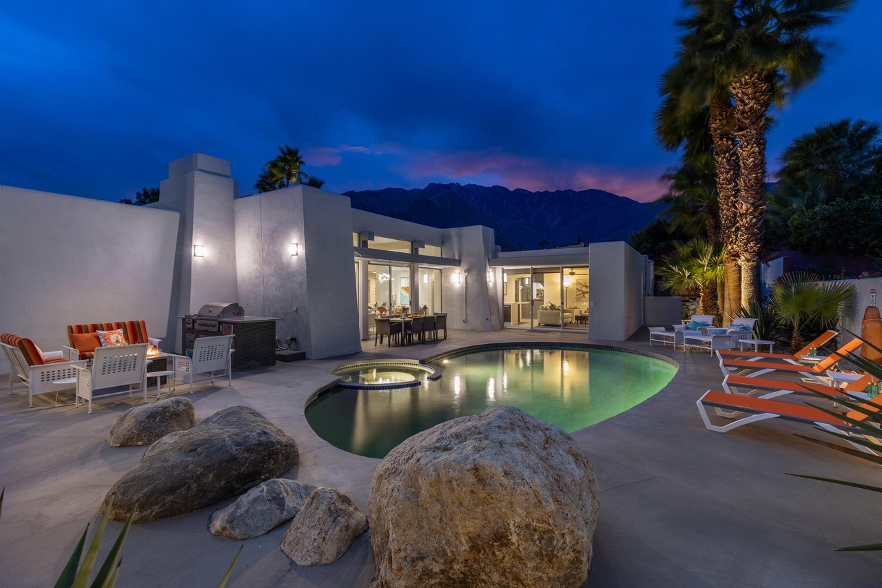 Welcome to the Silver Palm