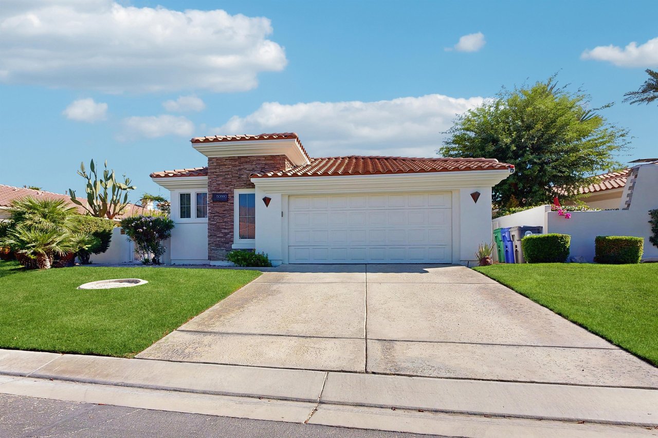 581852