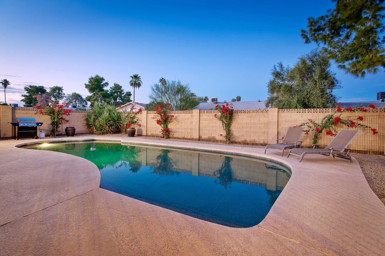 Private pool area