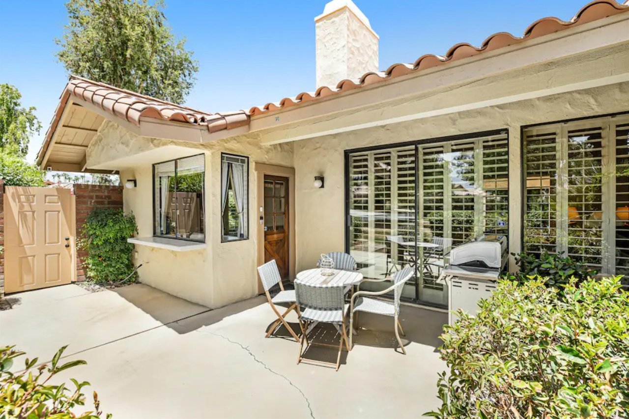 594236