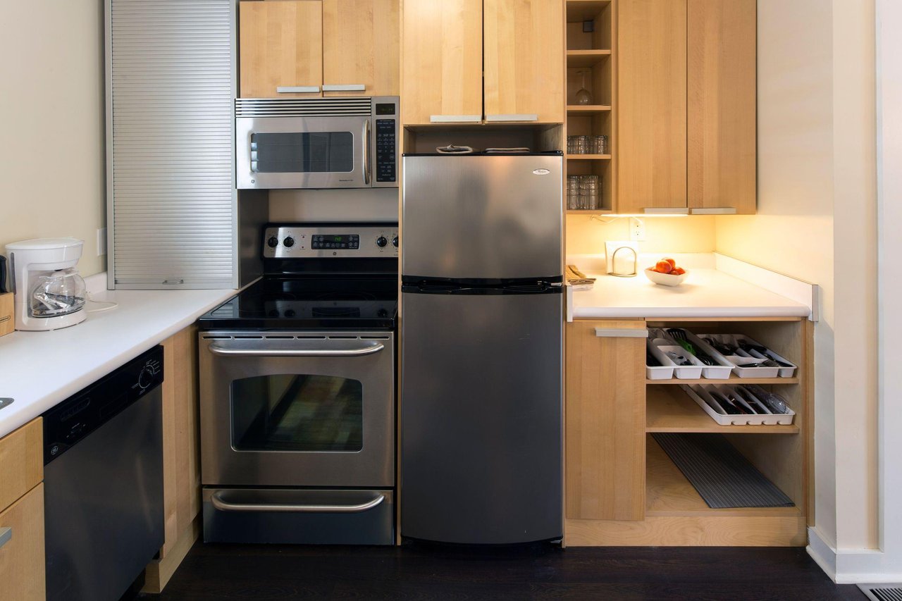 A fully stocked kitchen is ideal for long, or shortterm stays.