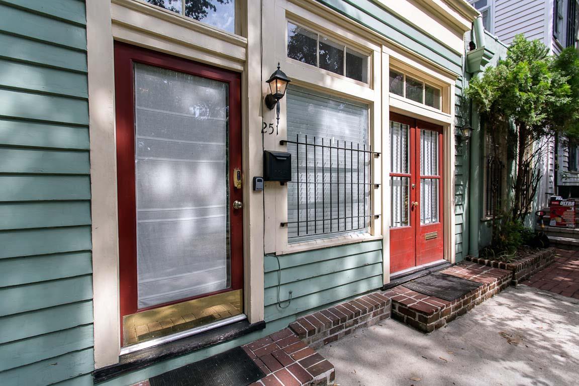 View of the entrance.