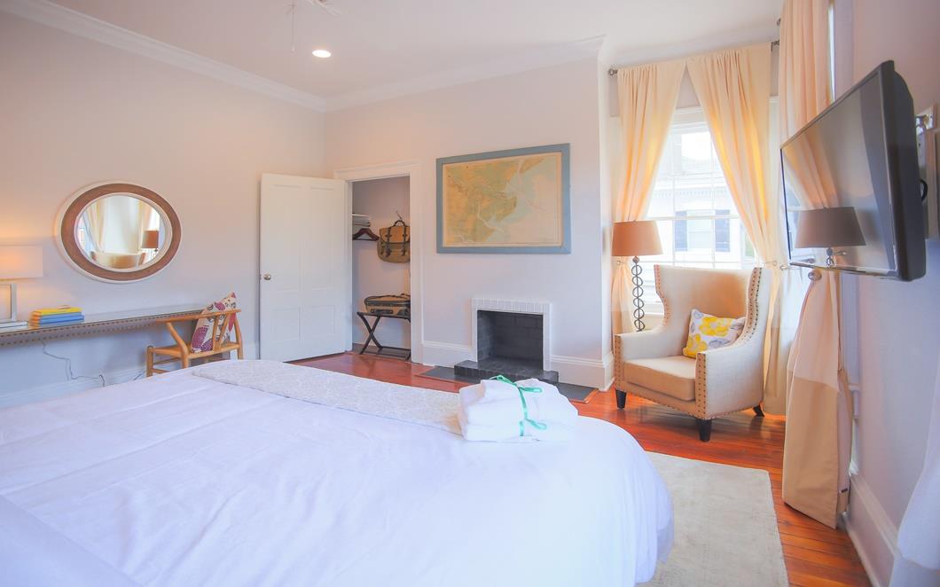 Get ready for a night on the town at the personal vanity.