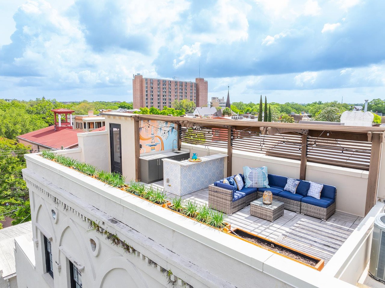 Welcome to The Hartridge House