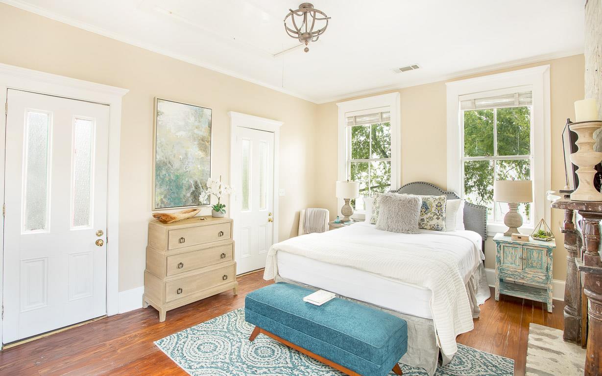 Unpack your suitcase and use the tiered chest of drawers.