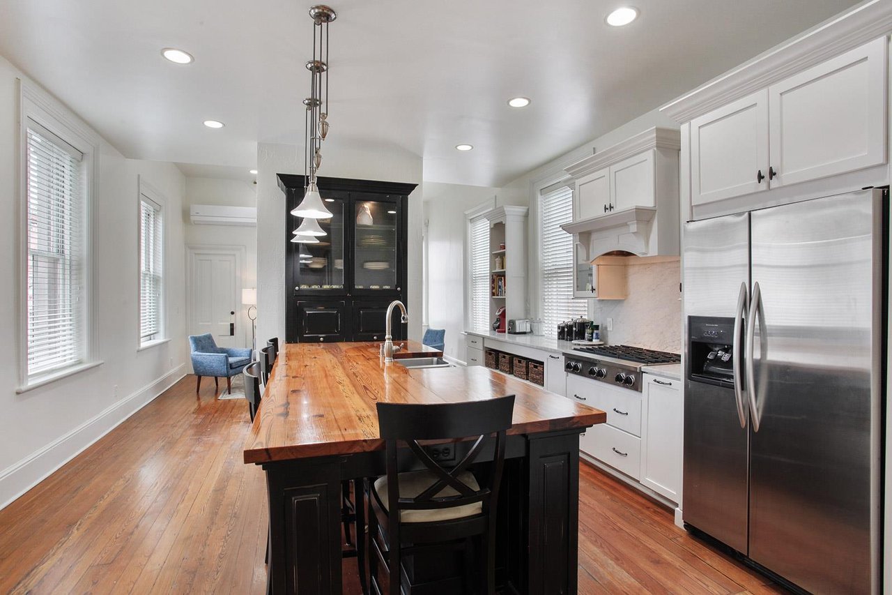 Welcome to The Squares of Savannah Telfair