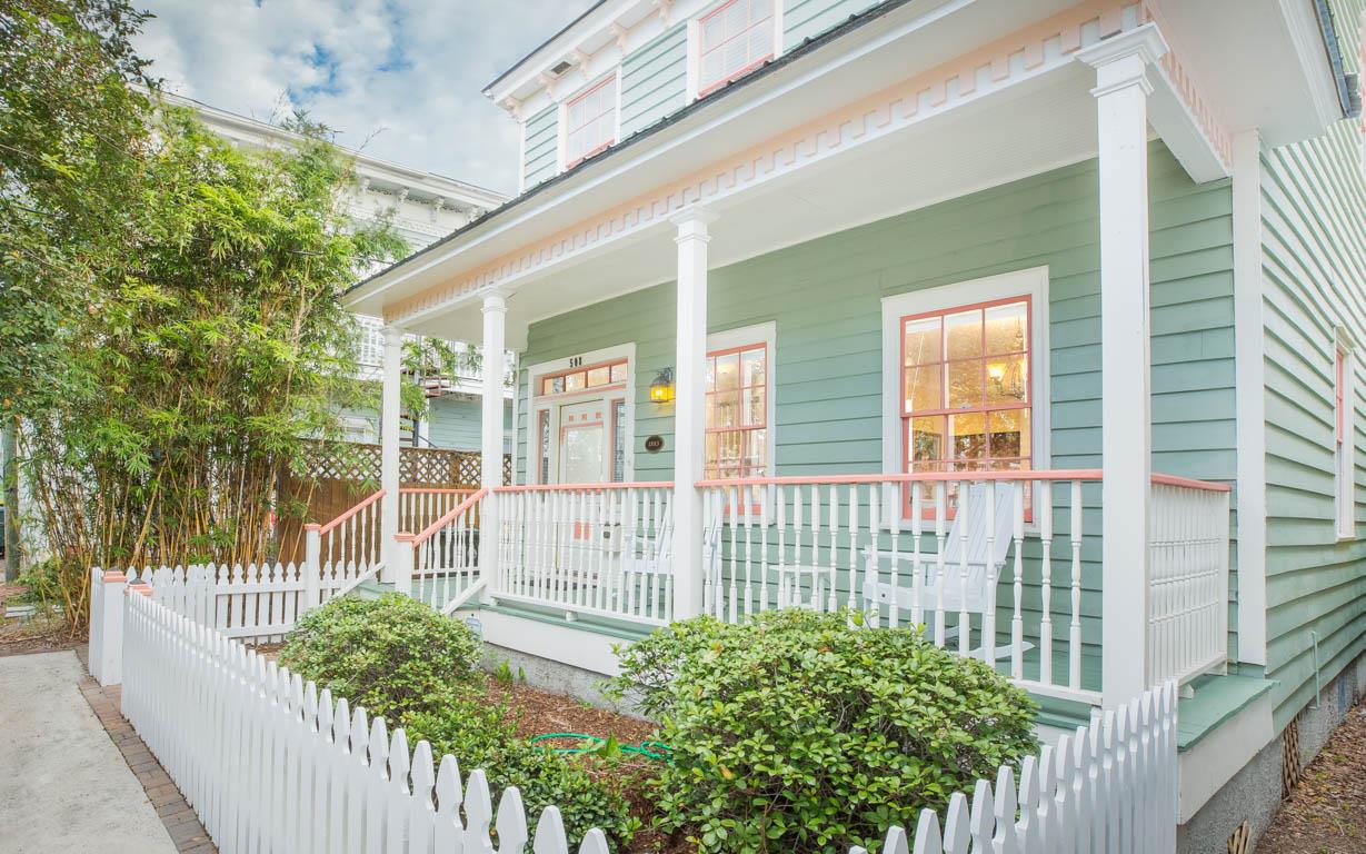 Your charming Savannah home awaits