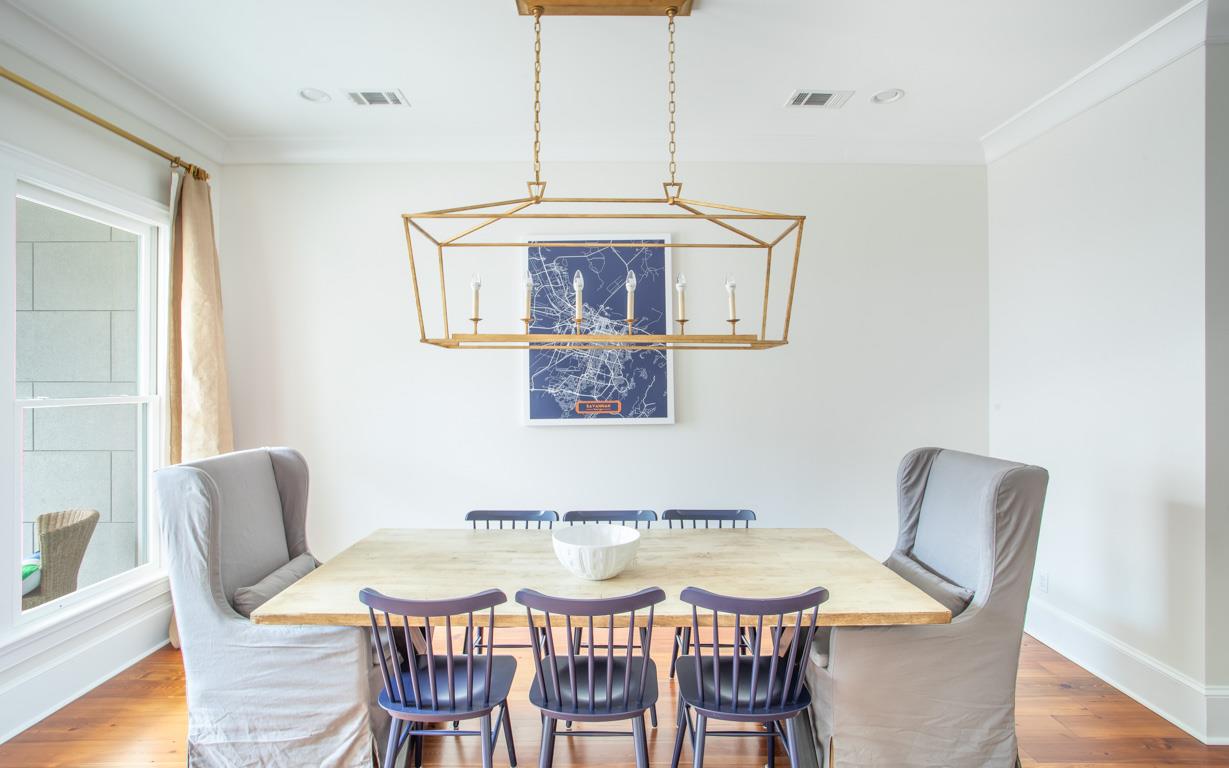 The dining table can comfortably seat eight.