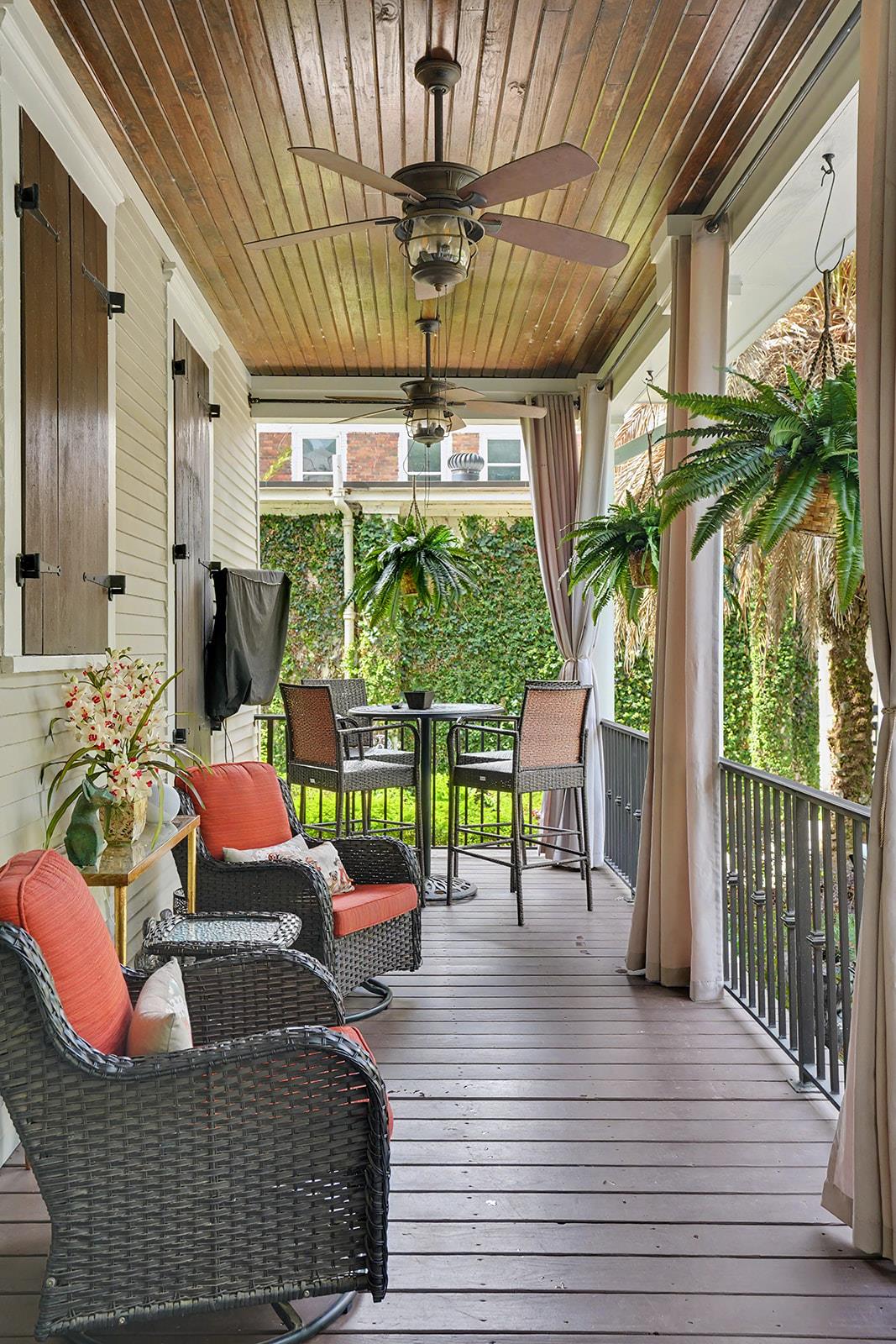 42359