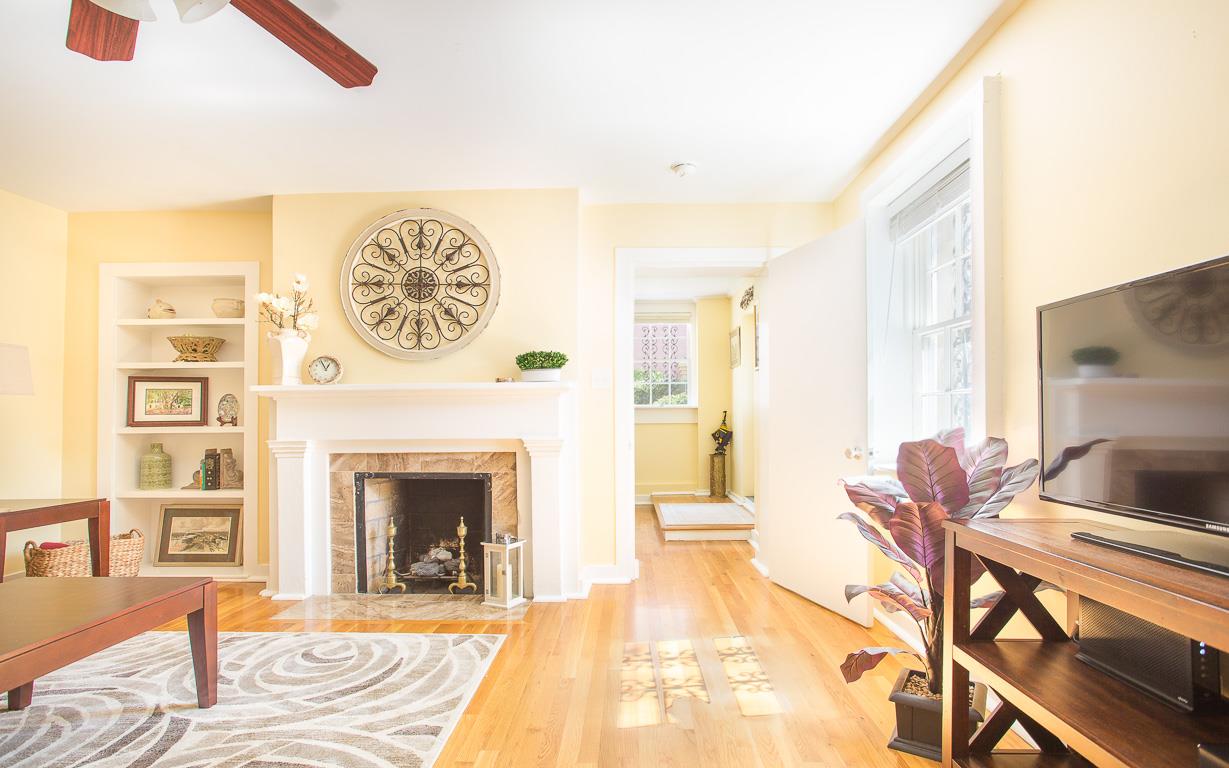 Guests can enjoy a flat screen TV in the living room.