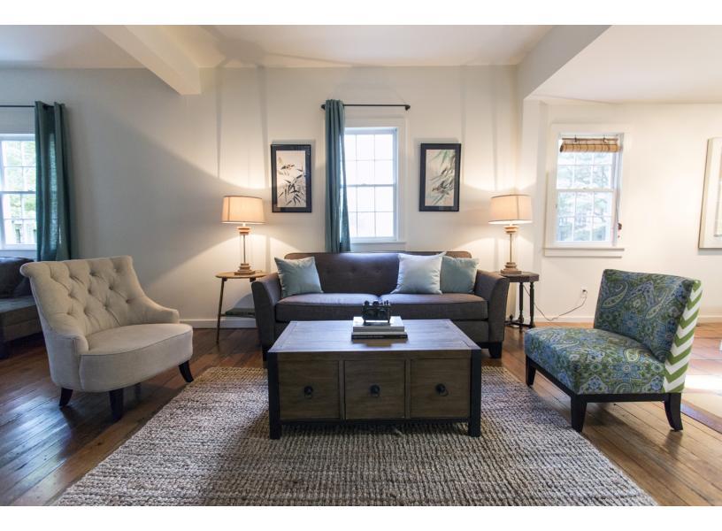 Another conversation area the in Living Room