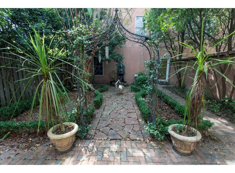 Private back courtyard