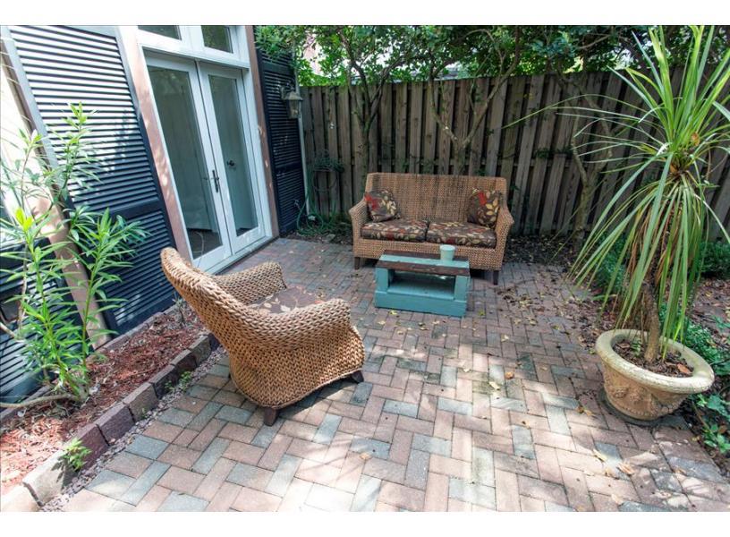 Sitting area in the courtyard.
