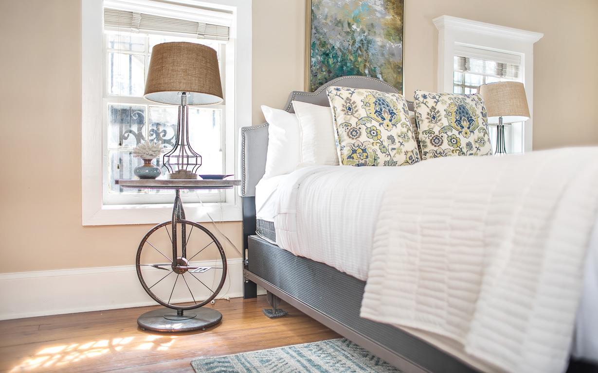 Compact, yet plenty of room to spread out.