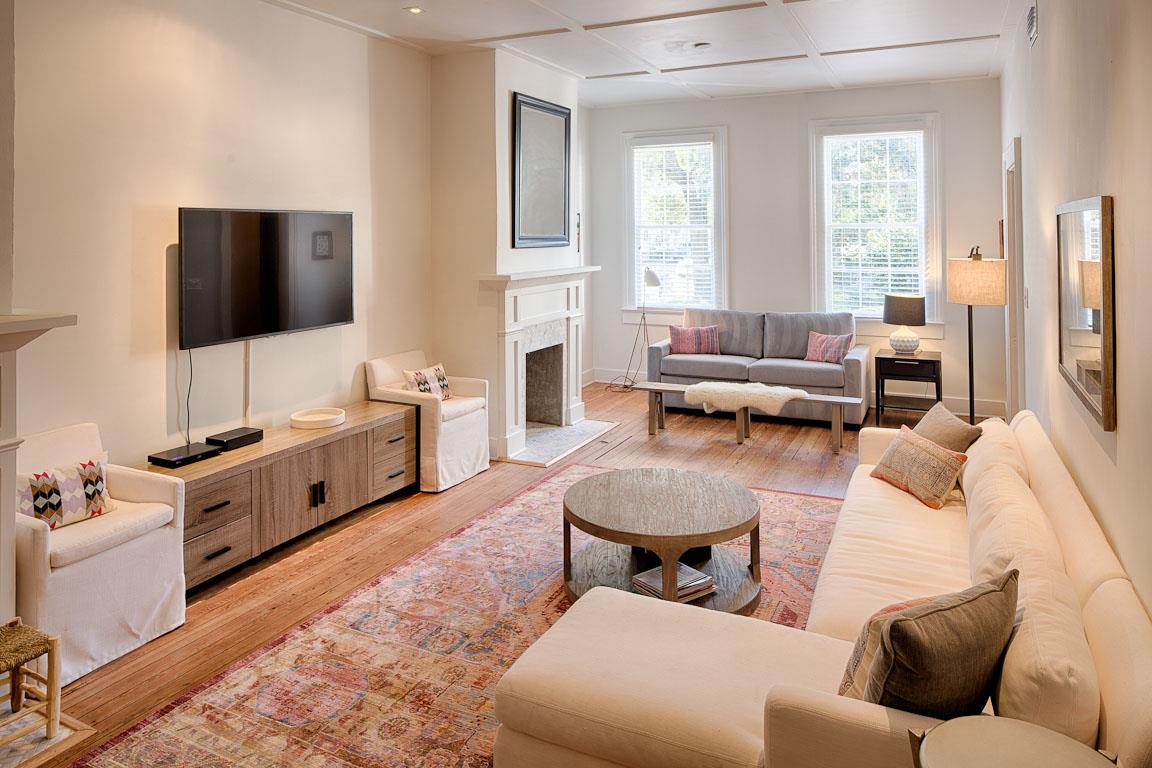 Ample seating for larger parties and company.