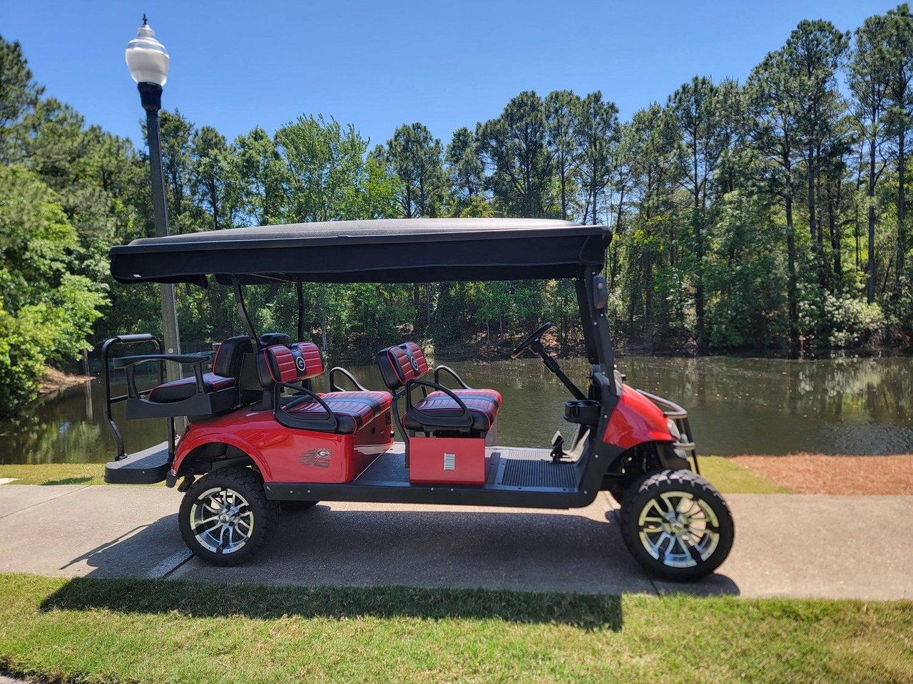 Agusta Village 530 Golf Cart