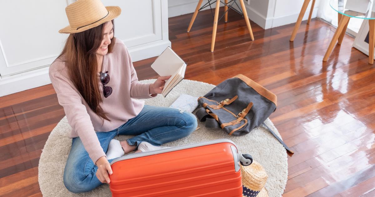 6135 Packingforaholiday6essentialstoremember