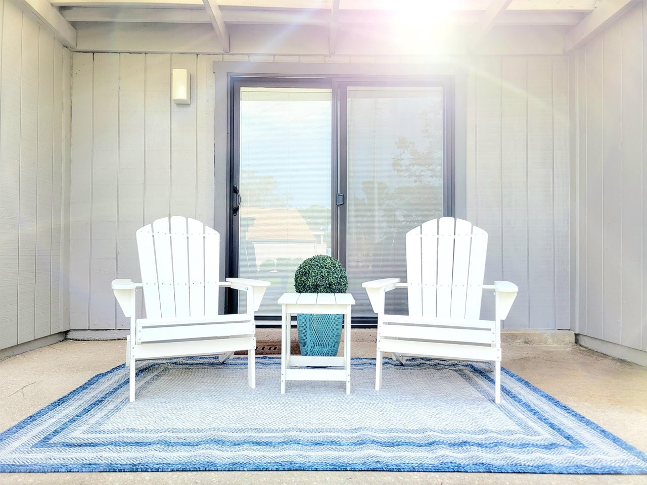 Agusta Village 523 Porch