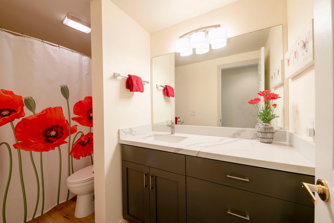 900 Bitner Rd Unit 17  Canyon Creek Club Apartments